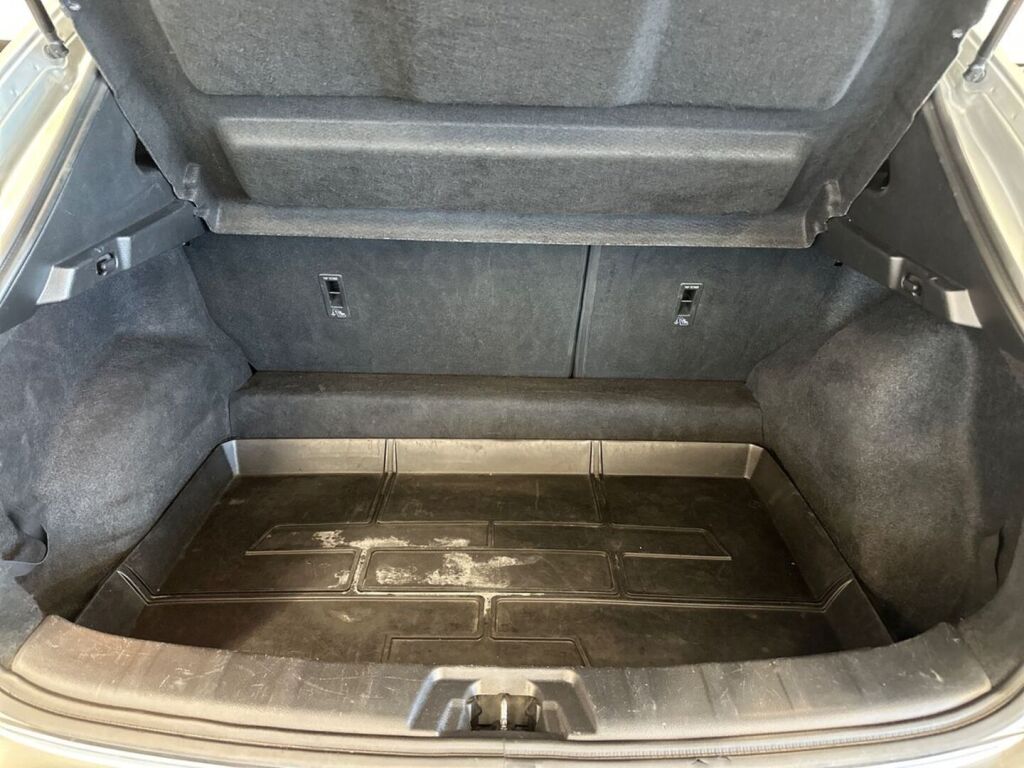 Nissan Qashqai 2015 Hopea