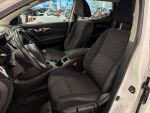 Nissan Qashqai 2015 Valkoinen