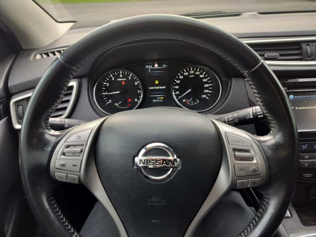 Nissan Qashqai 2015 Valkoinen