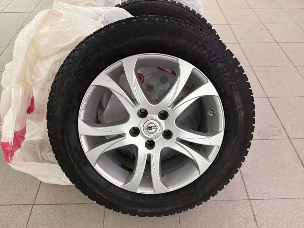 Nissan Qashqai 2015 Valkoinen