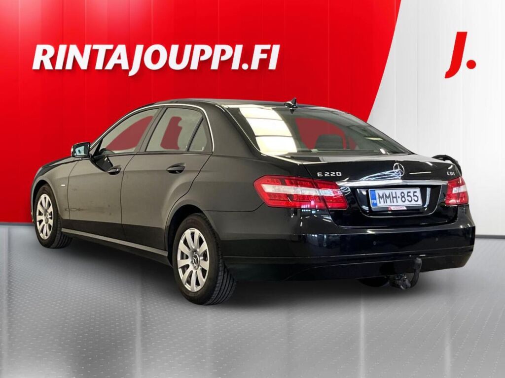 Mercedes-Benz E 2011 Musta