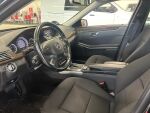 Mercedes-Benz E 2011 Musta