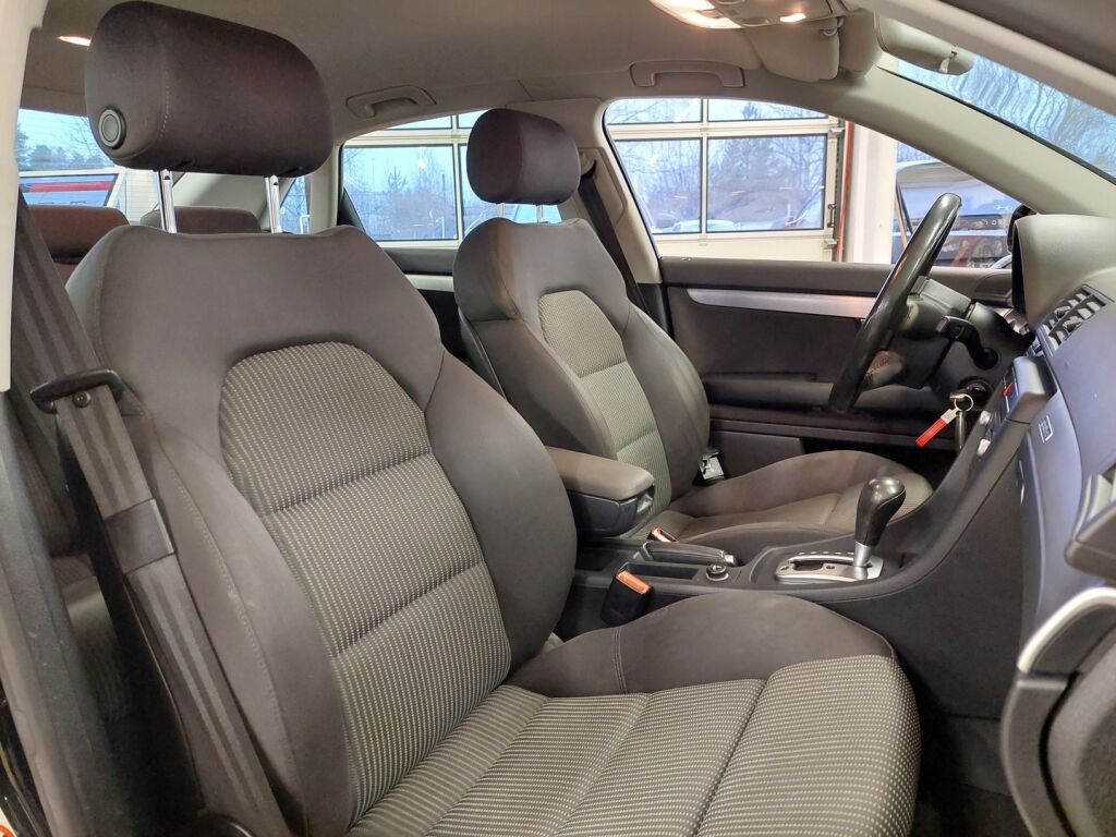 Audi A4 2007 Musta