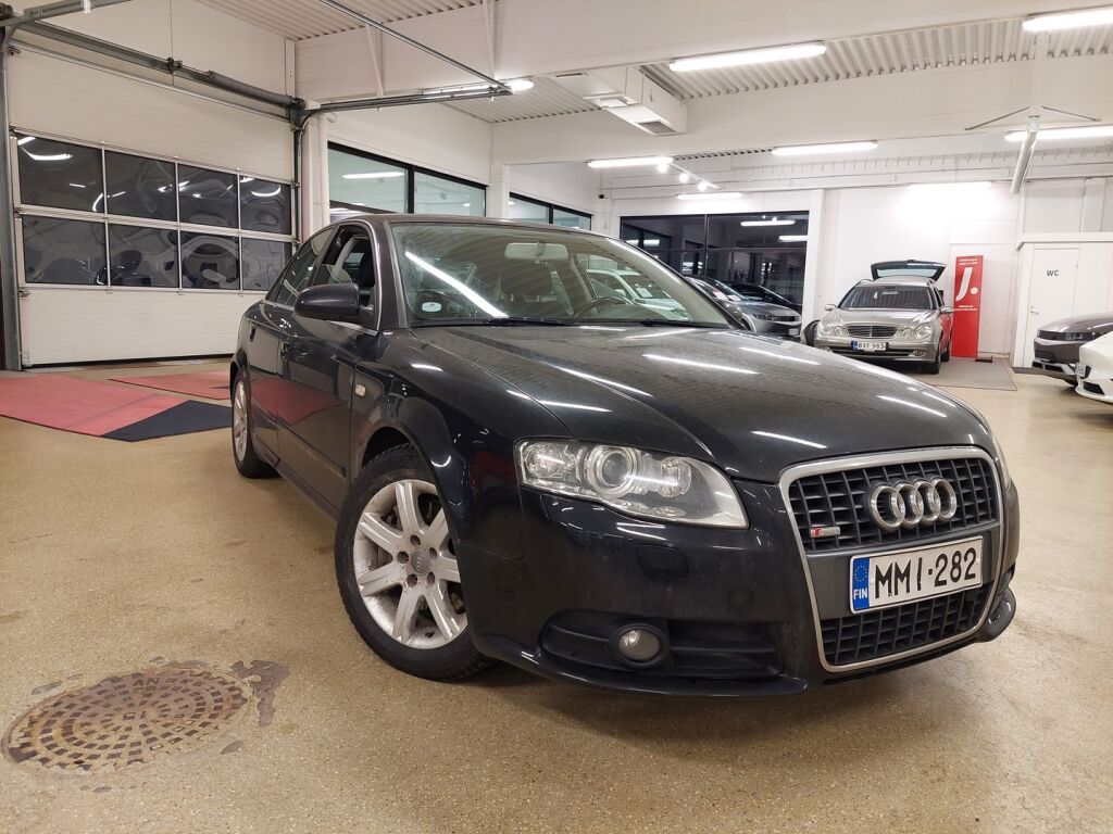Audi A4 2007 Musta