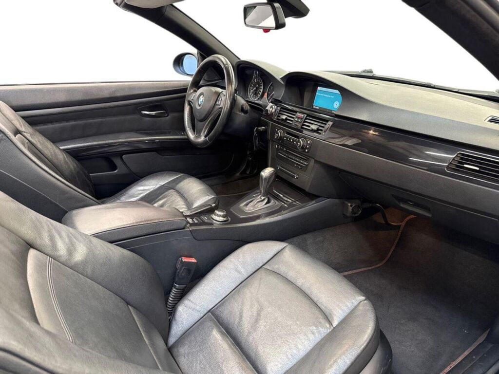 BMW 320 2007 Harmaa