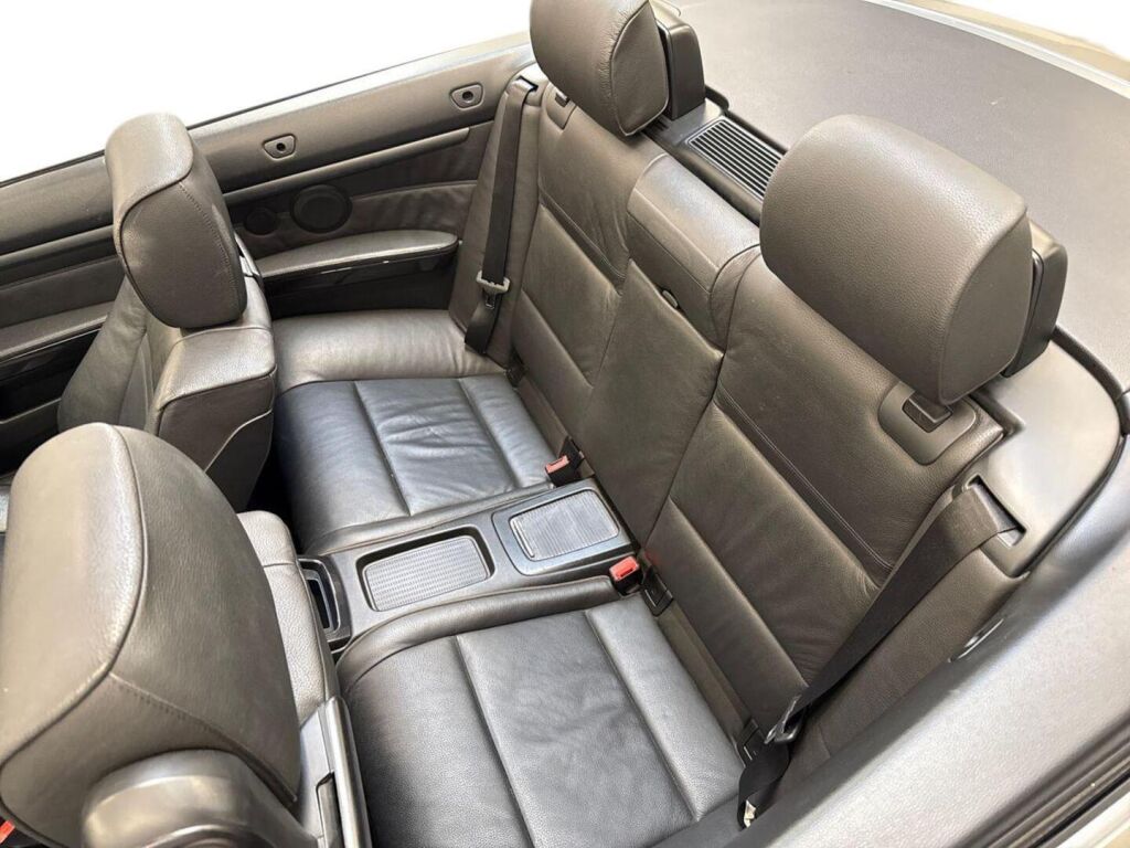 BMW 320 2007 Harmaa