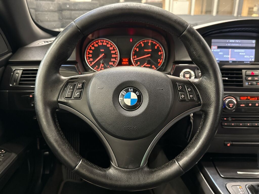 BMW 320 2007 Harmaa