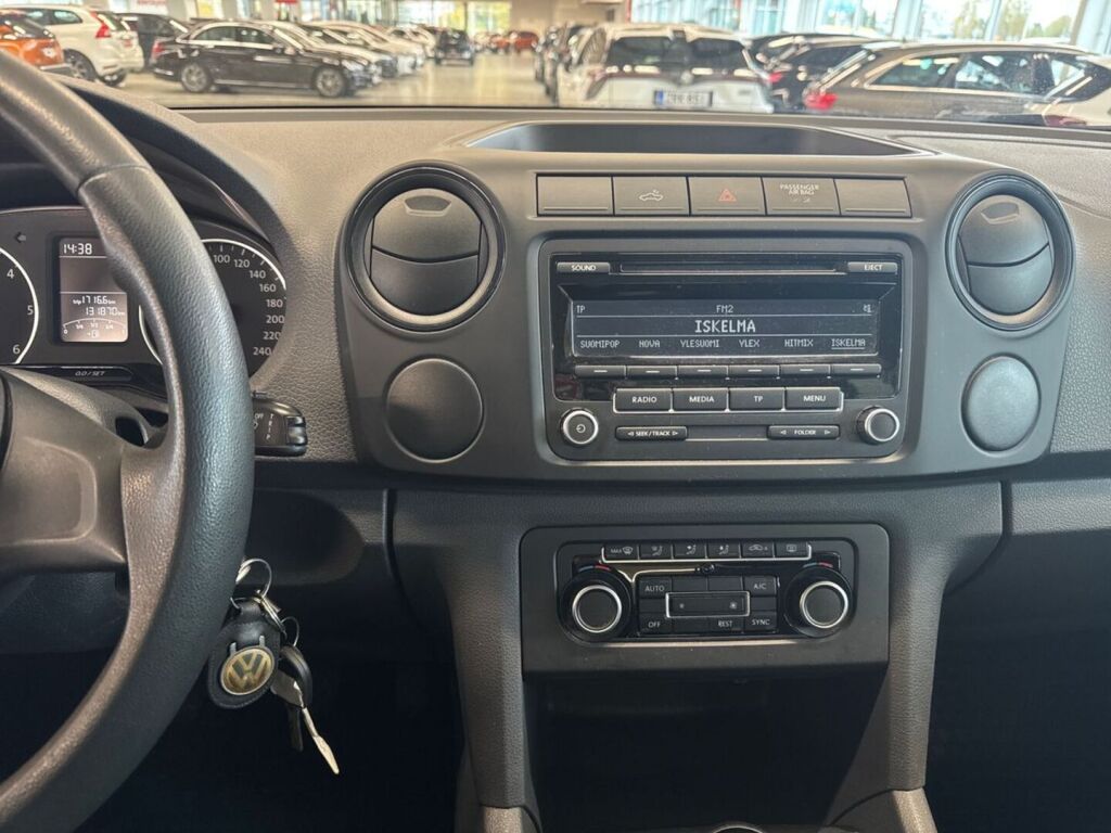 Volkswagen Amarok 2015 Valkoinen