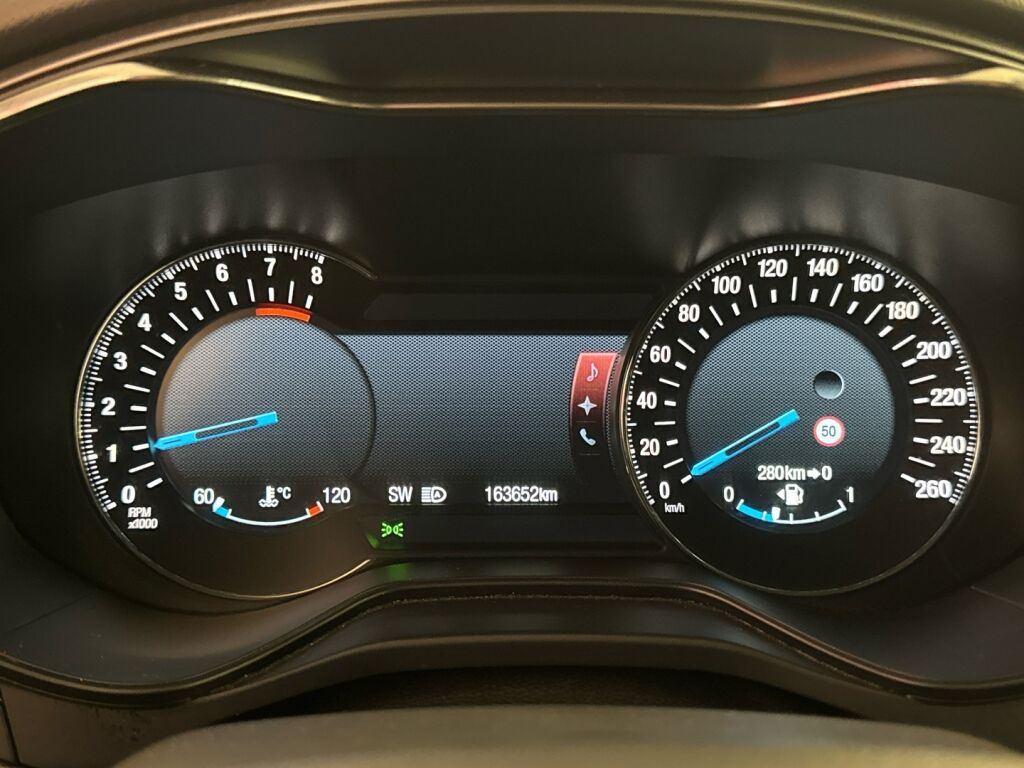 Ford Mondeo 2015 Sininen