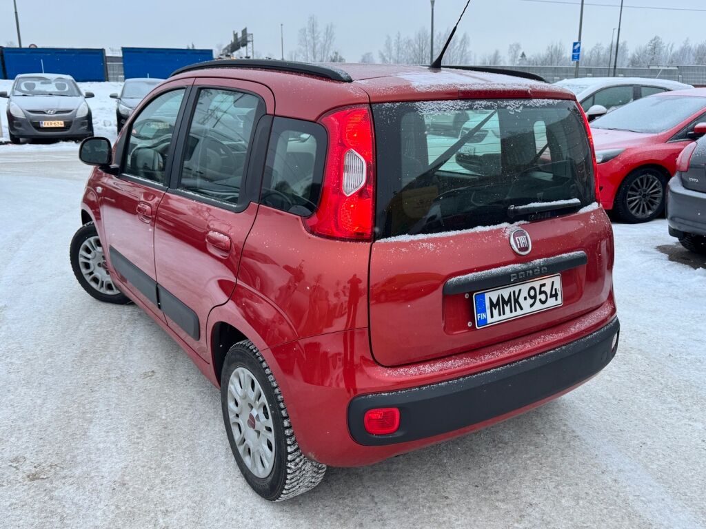 Fiat Panda 2015 Punainen