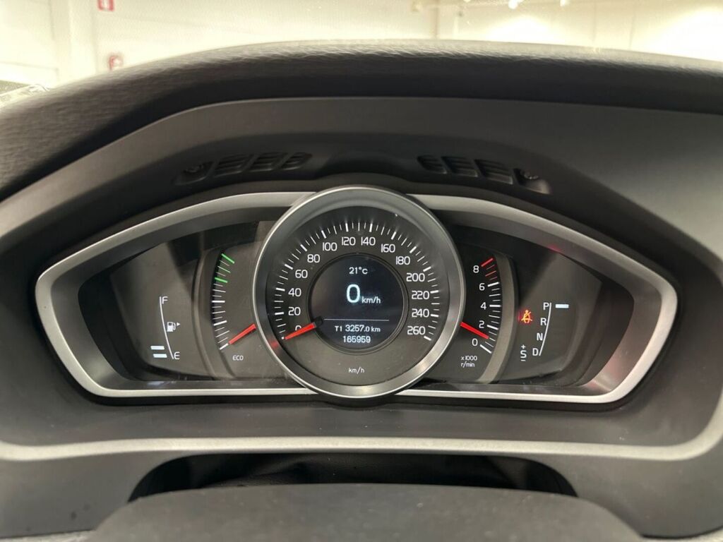 Volvo V40 2015 Harmaa