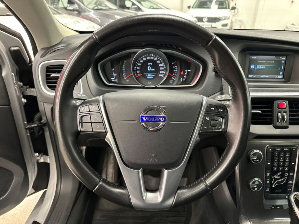 Volvo V40 2015 Harmaa