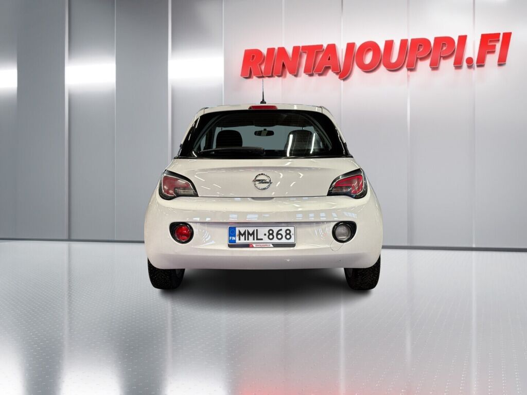 Opel Adam 2015 Valkoinen