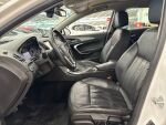 Opel Insignia 2015 Valkoinen