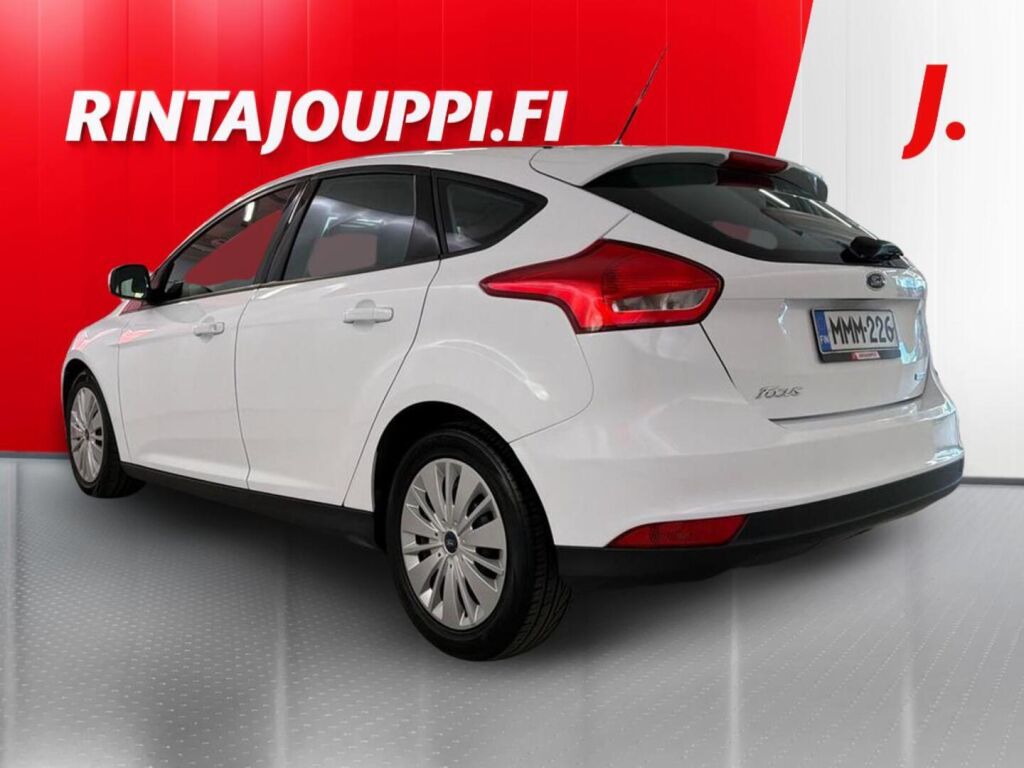 Ford Focus 2016 Valkoinen