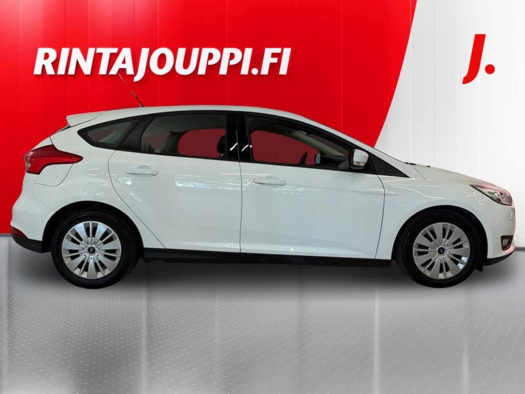Ford Focus 2016 Valkoinen