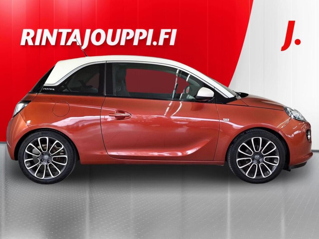 Opel Adam 2013 Punainen