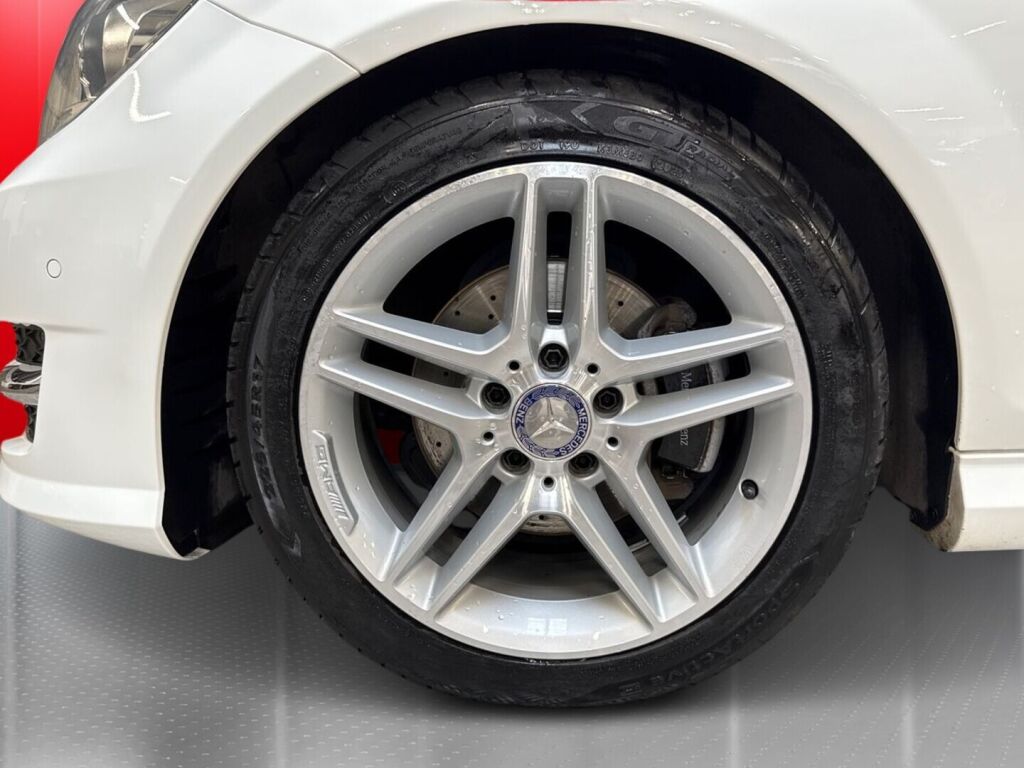 Mercedes-Benz C 2013 Valkoinen