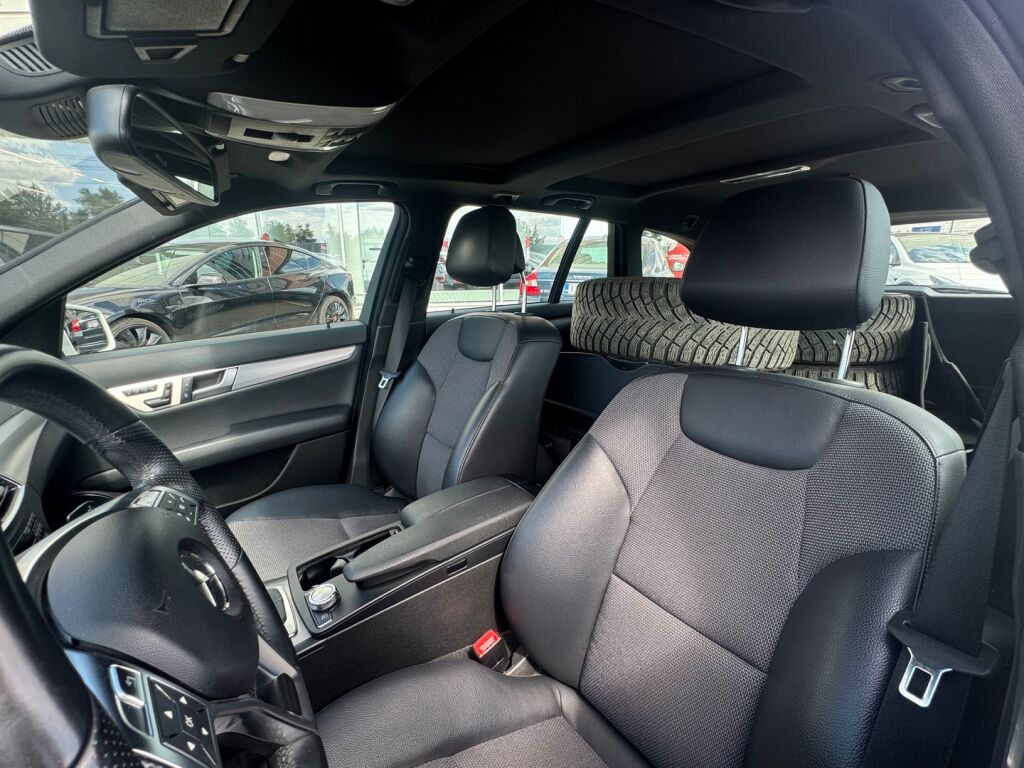 Mercedes-Benz C 2013 Valkoinen