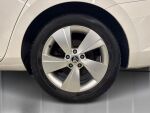 Skoda Superb 2016 Valkoinen
