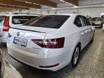 Skoda Superb 2016 Valkoinen