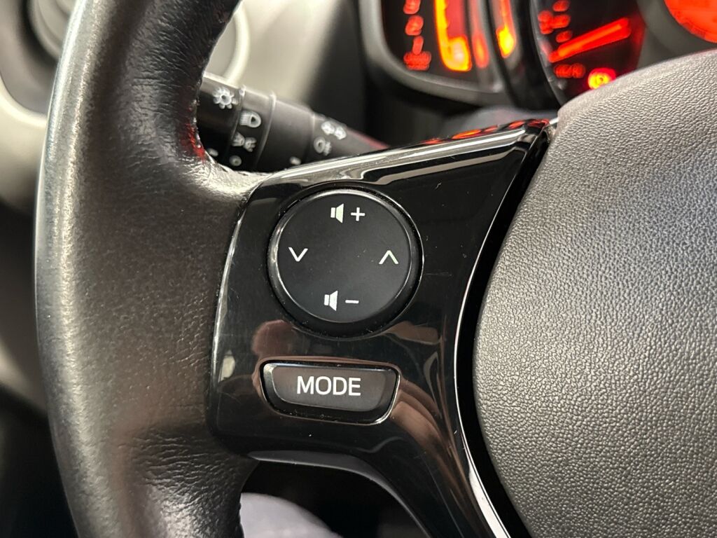 Toyota AYGO 2016 Valkoinen