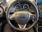 Ford Tourneo Courier 2017 Punainen