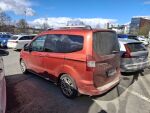Ford Tourneo Courier 2017 Punainen