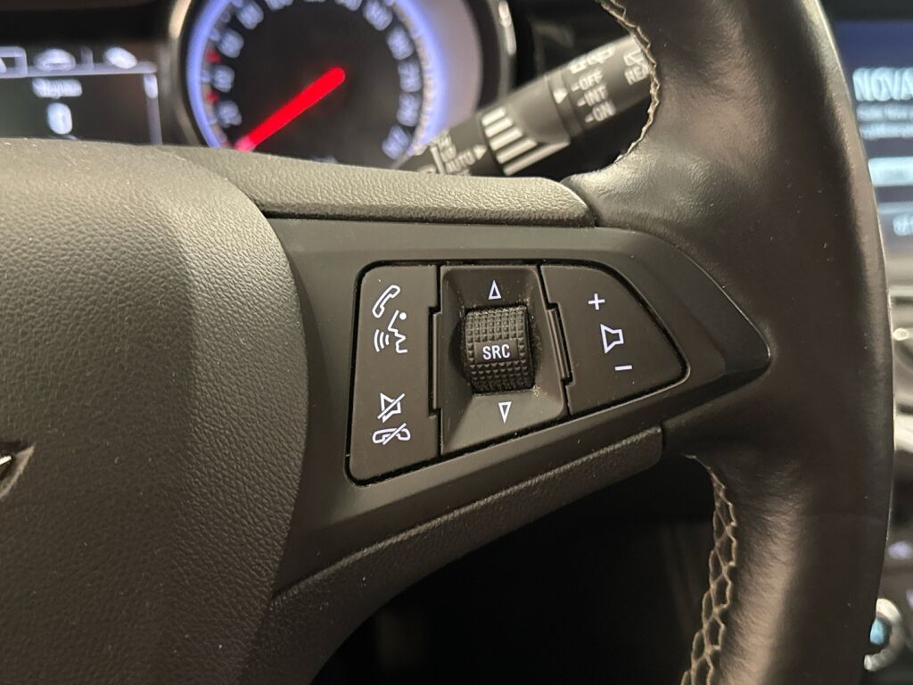 Opel Astra 2017 Hopea