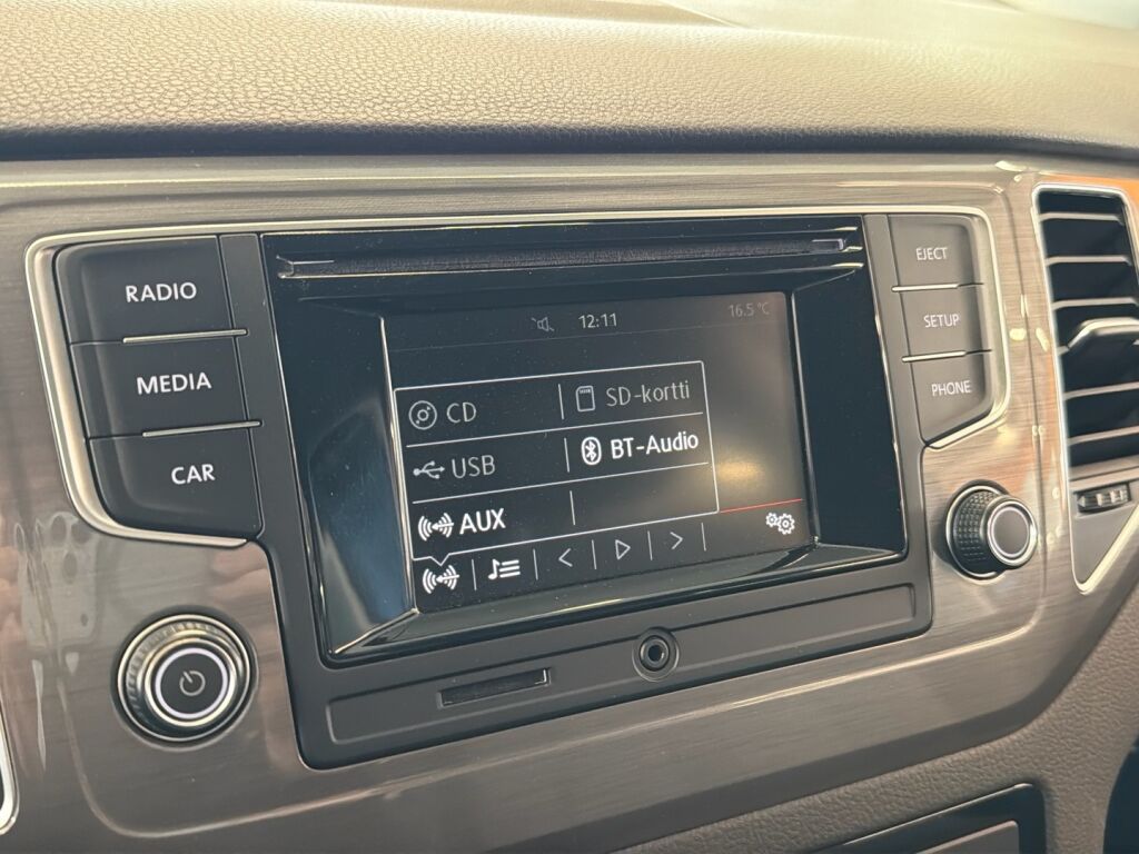 Volkswagen Golf Sportsvan 2016 Sininen