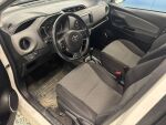 Toyota Yaris 2016 Metallinhohto Valkoinen
