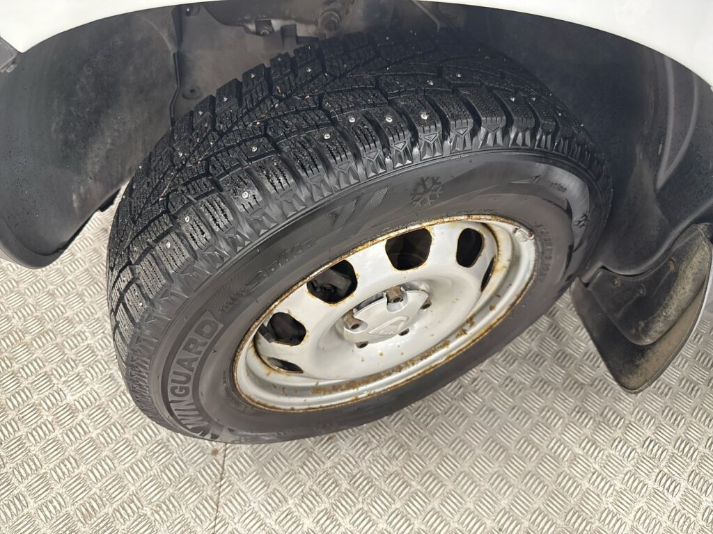 Dacia Duster 2016 Valkoinen