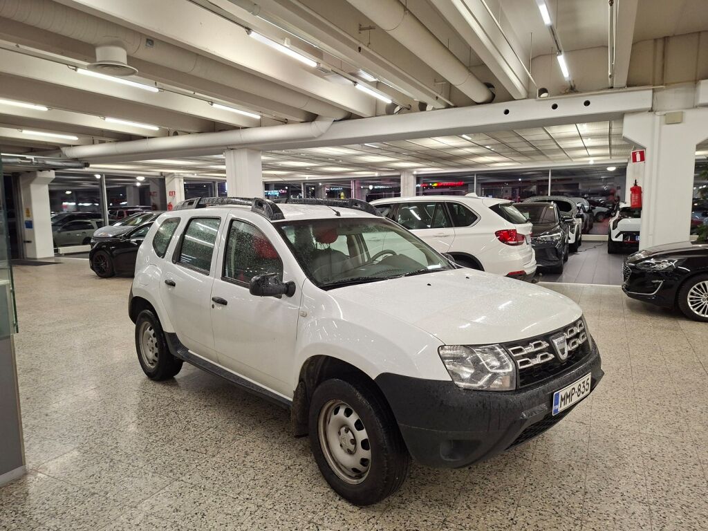 Dacia Duster 2016 Valkoinen