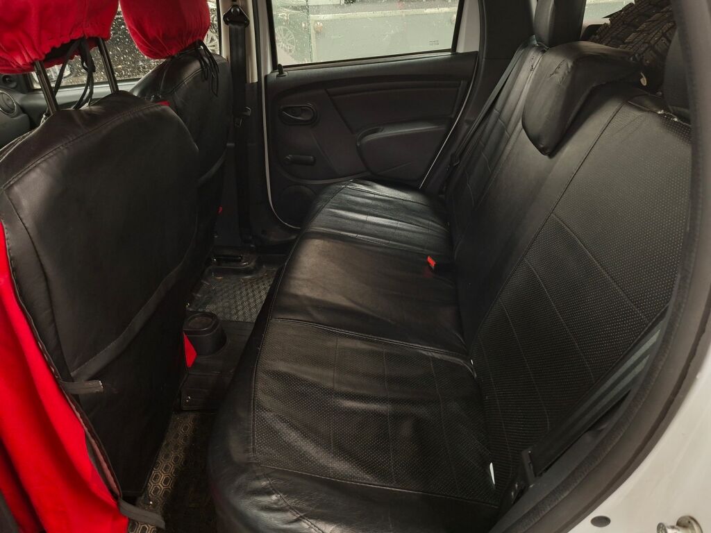 Dacia Duster 2016 Valkoinen