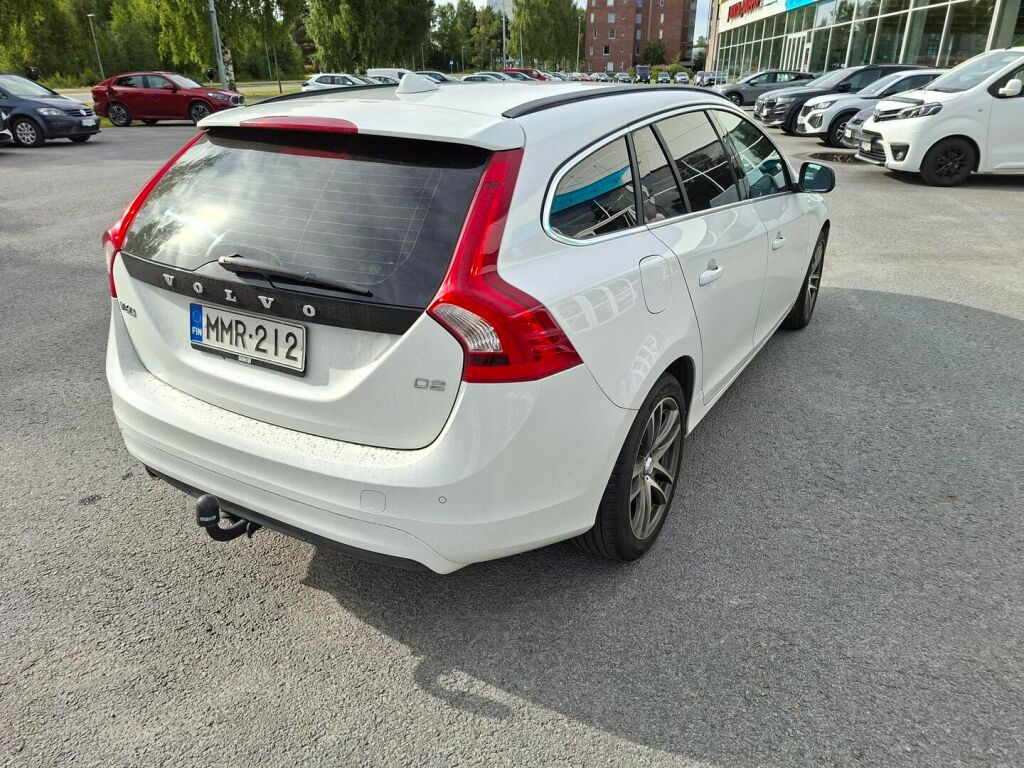 Volvo V60 2016 Valkoinen