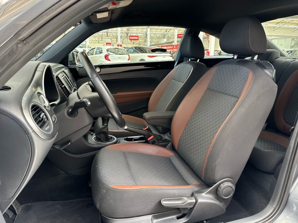 Volkswagen Beetle 2016 Harmaa