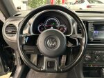 Volkswagen Beetle 2016 Musta