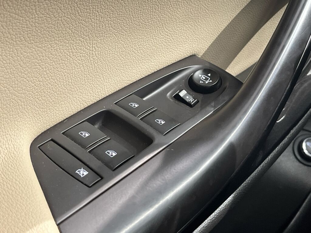 Opel Astra 2016 Met. Ruskea (beige)