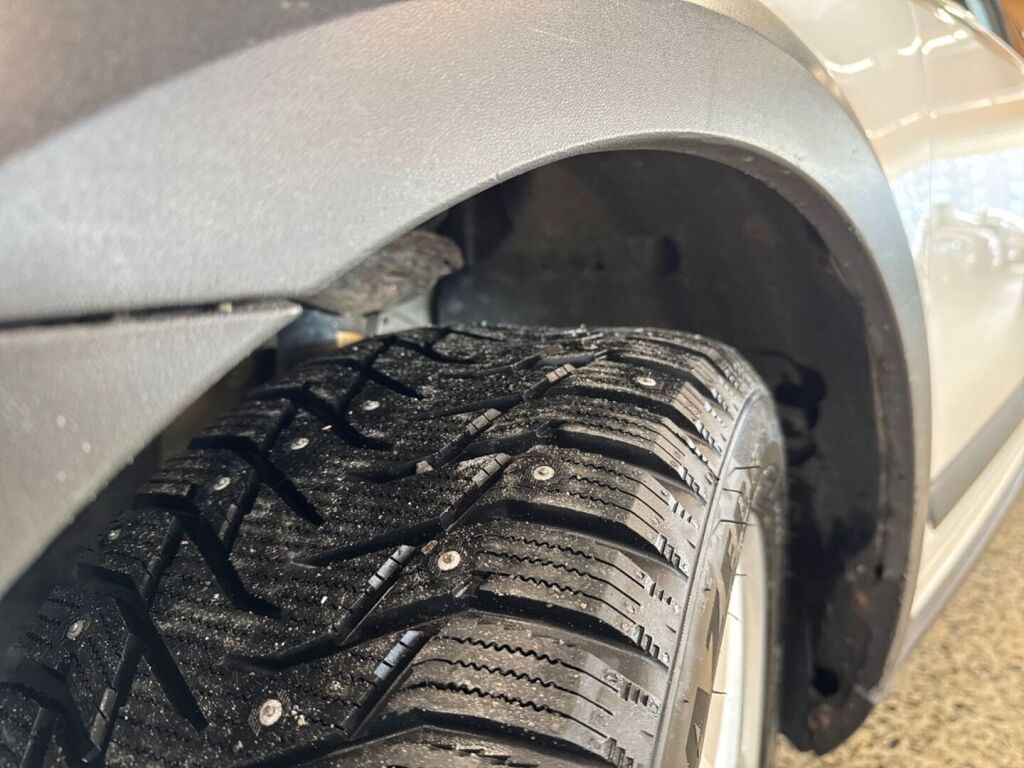 Skoda Octavia 2016 Valkoinen