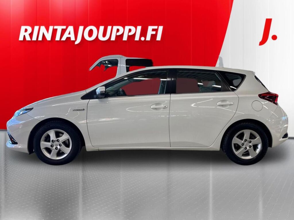 Toyota Auris 2016 Valkoinen