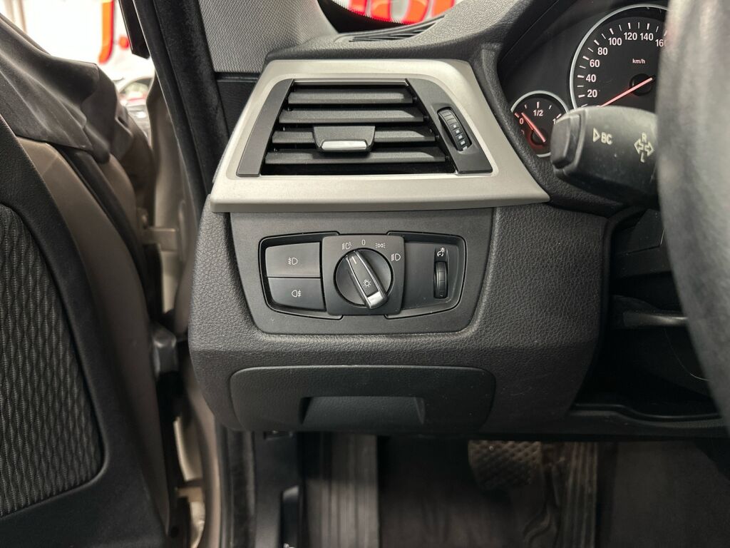 BMW 320 Gran Turismo 2016 Ruskea (beige)