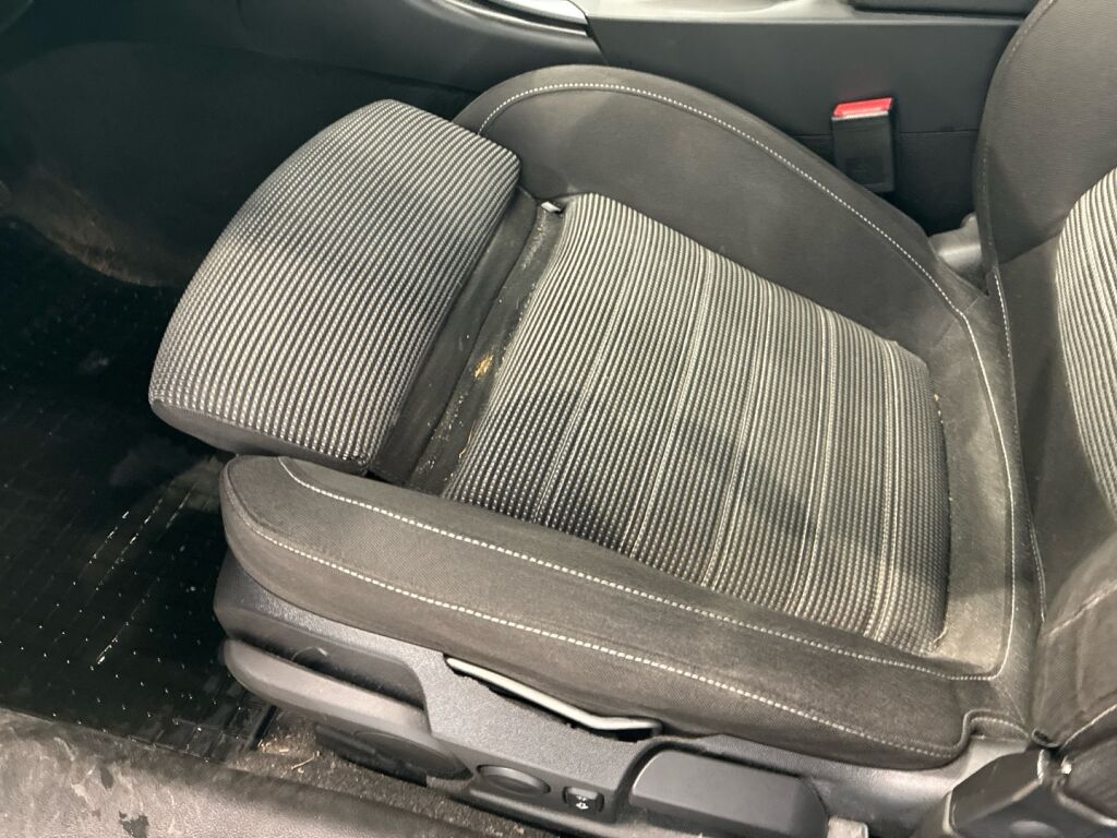 Opel Insignia 2016 Ruskea (beige)