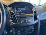 Ford Focus 2016 Punainen