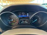 Ford Focus 2016 Punainen
