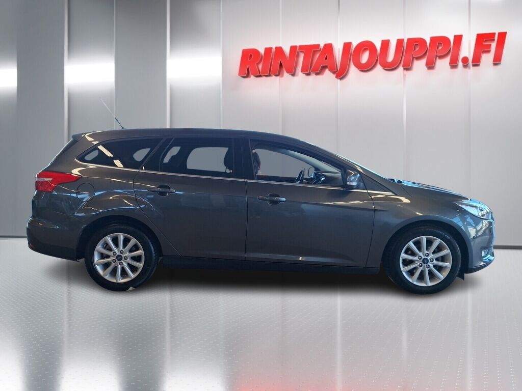 Ford Focus 2016 Harmaa