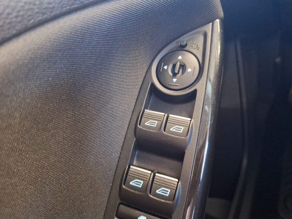 Ford Focus 2016 Harmaa
