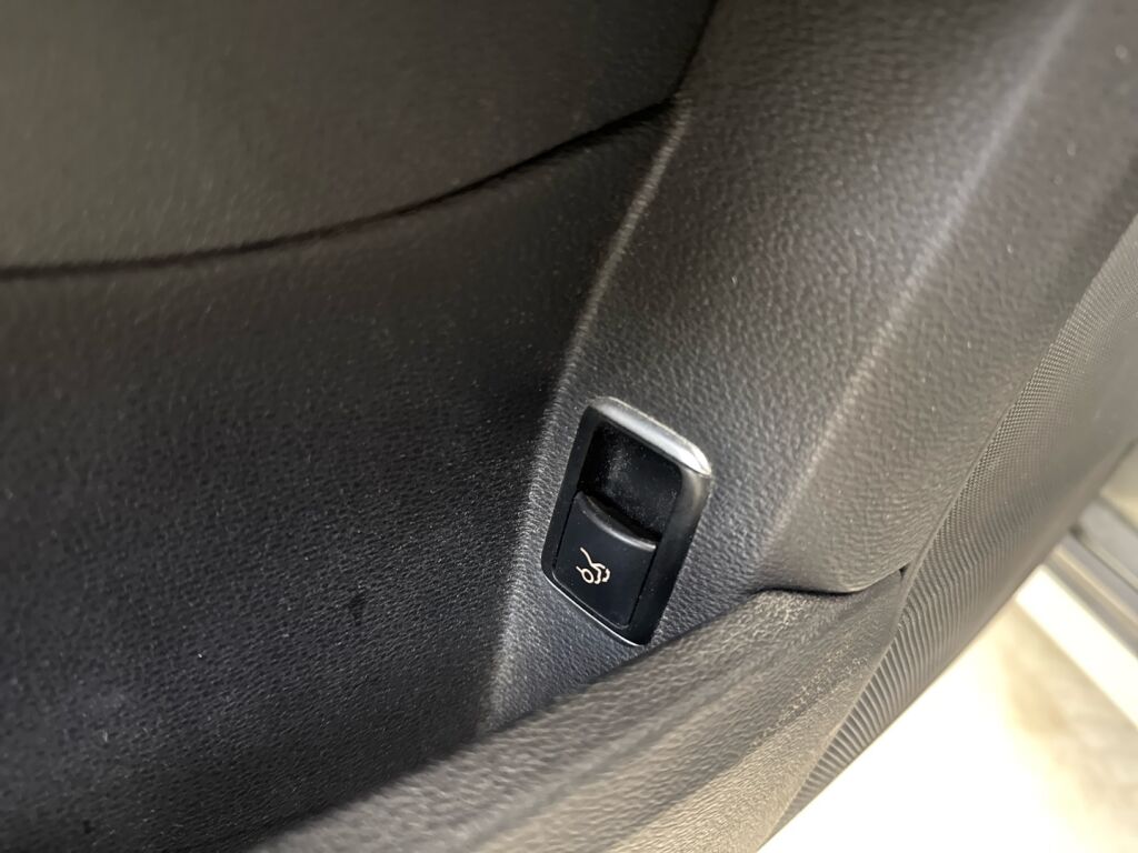 Mercedes-Benz E 2013 Harmaa