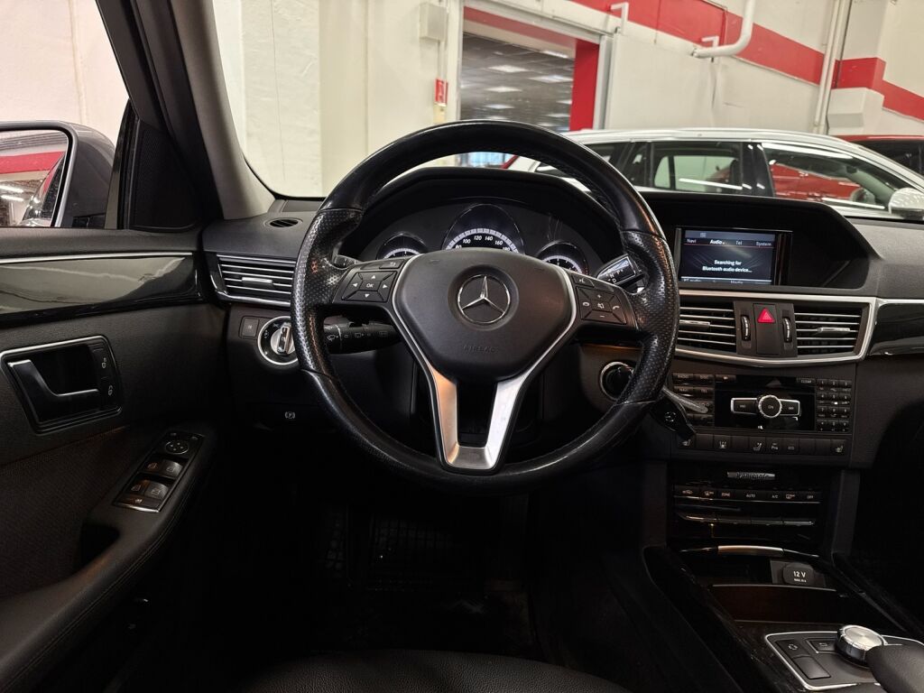 Mercedes-Benz E 2013 Harmaa