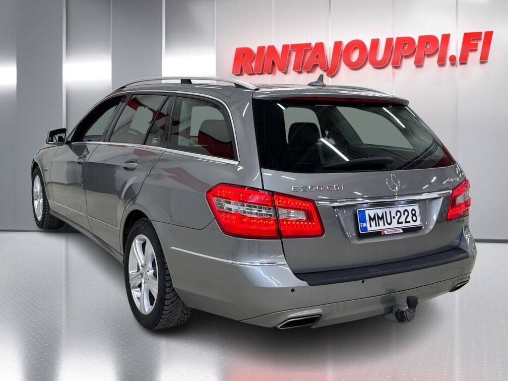 Mercedes-Benz E 2013 Harmaa