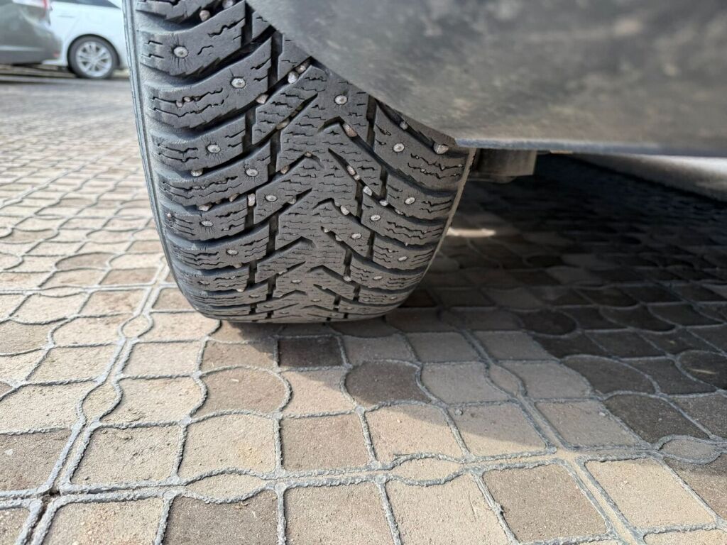 Mini Clubman 2017 Harmaa